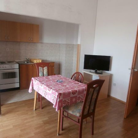 Jure Erceg Apartment Starigrad Paklenica Eksteriør bilde