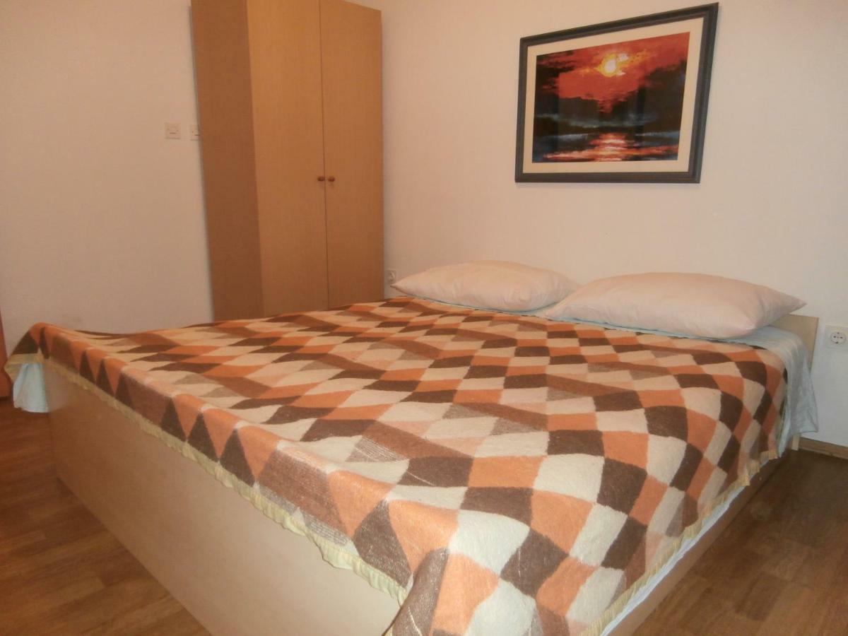Jure Erceg Apartment Starigrad Paklenica Eksteriør bilde